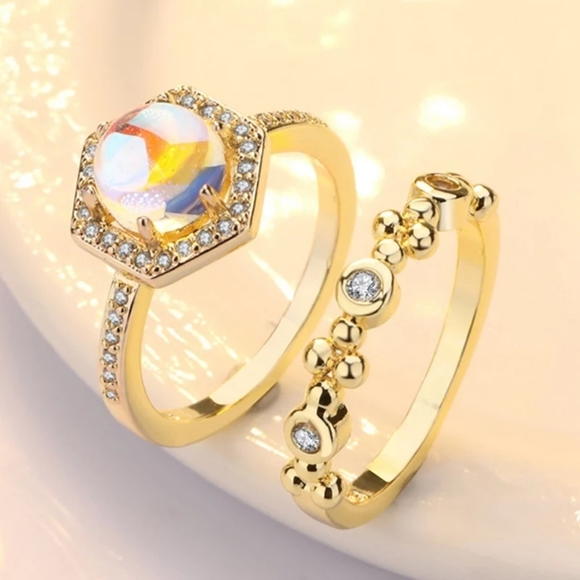 💎NEW💎 GOLD PLATED MOONSTONE RING SET - Picture 5 of 8